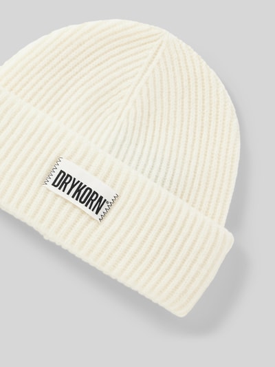 Drykorn Czapka beanie z naszywką z logo model ‘NEREA’ Écru 2