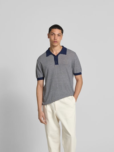 Closed Poloshirt mit kurzer Knopfleiste Bleu 4