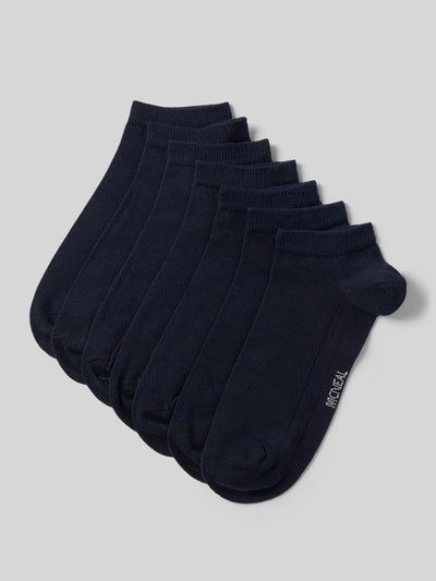 Produktfoto, Sneakersocken im 7er-Pack mit Label-Detail von MCNEAL, dunkelblauer Baumwoll-Mix mit Stretch-Anteil, gerippte Bündchen.