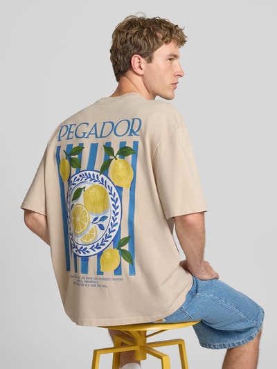 PEGADOR Oversized T-Shirt mit Backprint und Rundhalsausschnitt Offwhite 3