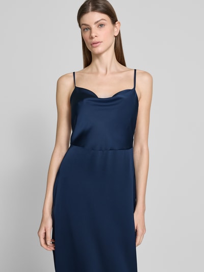 Vila Sukienka midi z satyny z lejącym dekoltem model ‘RAVENNA’ Granatowy 3