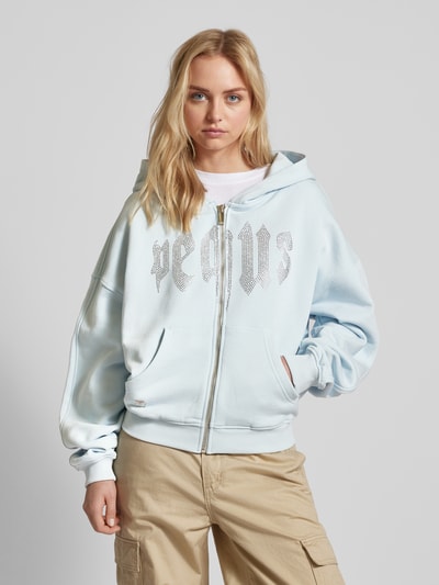 PEQUS Sweatjacke mit Strasssteinbesatz Modell 'Mythic' Hellblau 4