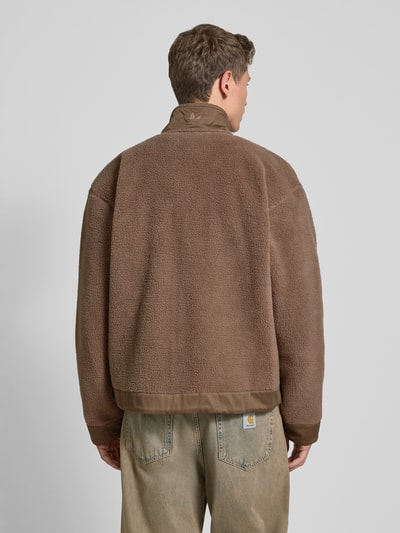adidas Originals Regular Fit Fleecejacke mit Stehkragen Dunkelbraun 5