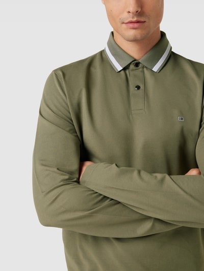 Christian Berg Men Poloshirt mit Kontraststreifen Grass Mel 3