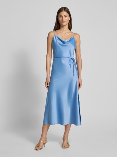 YAS Cocktailkleid mit Bindegürtel Modell 'Thea' Hellblau 4