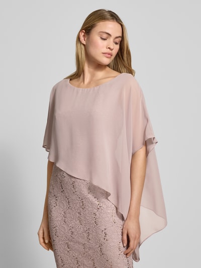 Frauenmodel trägt Knielanges Cocktailkleid mit Paillettenbesatz von SWING, körpernaher Schnitt, Rundhalsausschnitt, Ausbrenner-Effekt, zarte Pastellfarbe, Ton-in-Ton-Pailletten, Spitzenstruktur, Rückenlänge bei Größe 36: 95 cm, Brustweite bei Größe 36: 36 cm, Ganzkörperansicht von vorne.