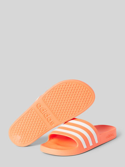 ADIDAS SPORTSWEAR Slippers met labeltypische strepen, model 'ADILETTE AQUA' Neon oranje - 4