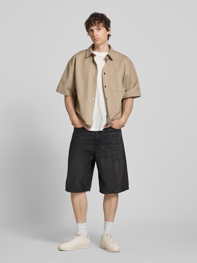 REVIEW Jeansshorts mit Eingrifftaschen Black 1