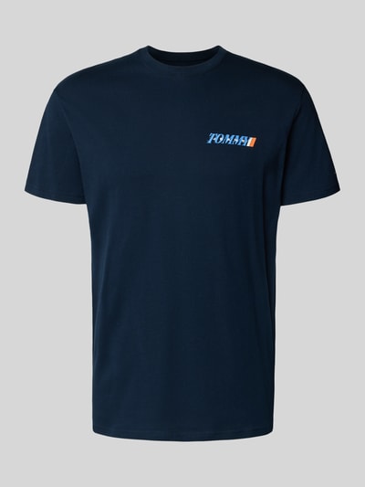 Produktfoto, Regular Fit T-Shirt aus reiner Baumwolle von Tommy Jeans, Optik: Unifarben, Label-Print, Rundhals, Kurzarm, Materialverarbeitung: Jersey