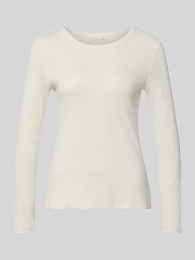 Produktfoto, Slim Fit Longsleeve aus reiner bawełny von Christian Berg Woman, kremowy kolor, okrągły dekolt, krój slim fit, długa długość tyłu 59 cm w rozmiarze S