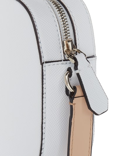 Guess Crossbody Bag mit Logo-Applikation Weiss 4