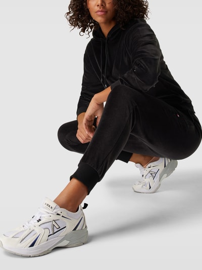 TOMMY HILFIGER Sweatpants mit Label Details Modell VELOUR black online kaufen