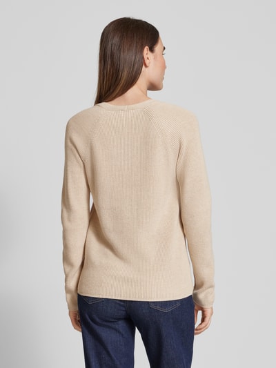 s.Oliver RED LABEL Regular Fit Strickpullover mit V-Ausschnitt und Raglan-Ärmeln Beige 5