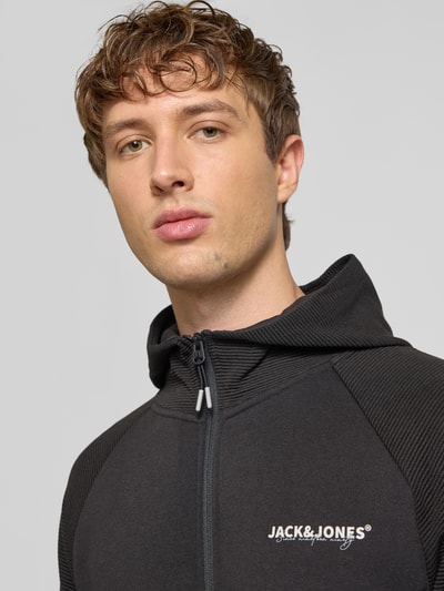 Jack & Jones Regular Fit Sweatjacke mit Logo-Print Modell 'Thatcher' Black 3