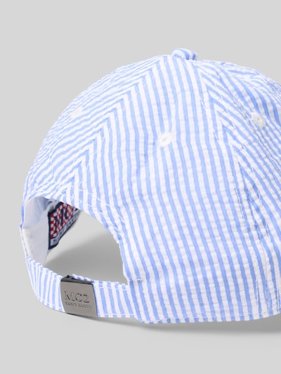 Produktfoto, niebiesko-biała czapka z daszkiem z wyhaftowanym logo, model 'BASEBALL', regulowana długość, Basecap mit Label-Stitching od MC2 Saint Barth
