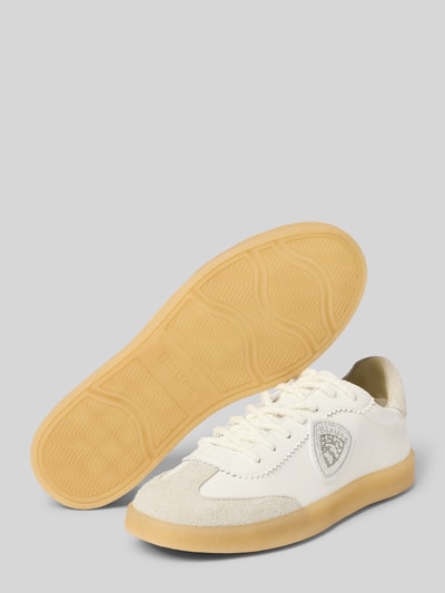 Produktfoto, Sneaker mit Schnürverschluss Modell 'AURORA' von Blauer USA, Damen, Leder-Mix, Abgerundete Spitze, strukturierte Sohle, Label-Detail, beige-weiße Farben, Absatzhöhe 2 cm, Schafthöhe 7 cm, Schaftweite 8 cm