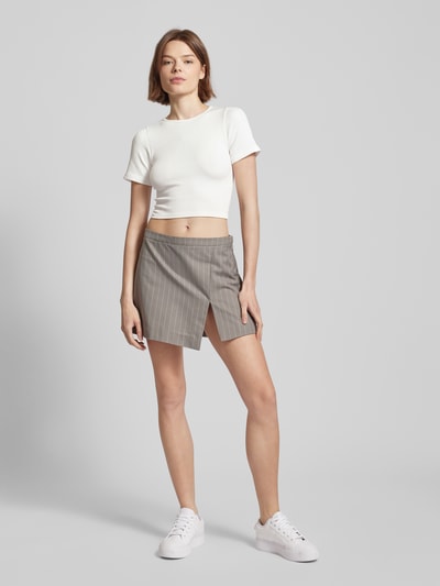 Only Cropped T-Shirt mit Strukturmuster Modell 'GWEN' Offwhite 1