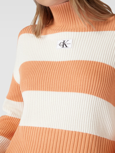 Calvin Klein Jeans Rollkragenpullover mit Blockstreifen Modell 'CHUNKY' Orange 3