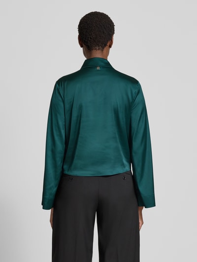 HUGO Bluzka z długim rękawem o kroju regular fit z imitacji satyny model ‘ERRIKA’ Ciemnozielony 5