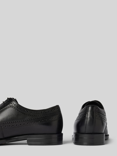 BOSS Derby mit Lochmuster Black 2