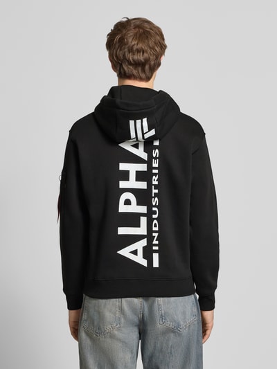 Alpha Industries Regular Fit Hoodie mit Logo-Patch Black 5