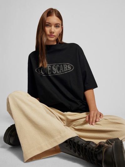 LOVE SCARS Oversized T-shirt met labelprint Zwart - 3