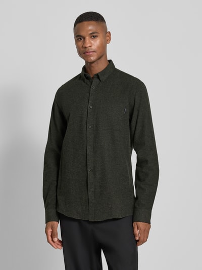 Lindbergh Slim Fit Freizeithemd mit Brusttasche Modell 'Brushed' Oliv 4