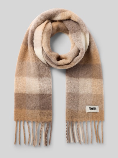 Produktfoto, Wollschal aus Alpaka-Mix von DRYKORN in Beige- und Brauntönen, rechteckig, Label-Patch, Strick-Optik, Fransenabschluss