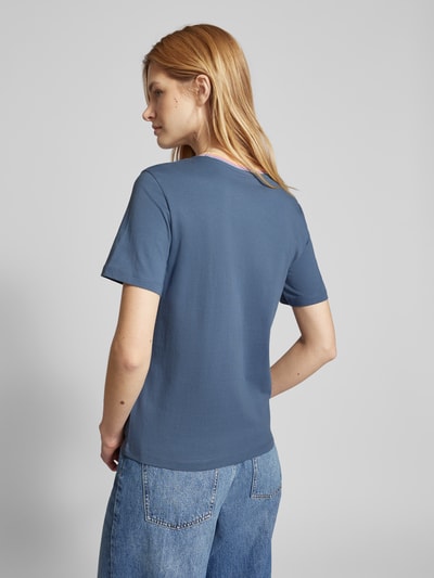 Jake*s Casual T-Shirt mit kontrastivem Rundhalsausschnitt Rauchblau 5