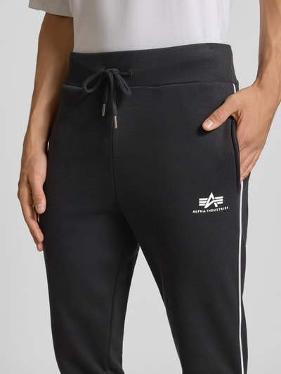 Alpha Industries Sweatpants mit Logo und elastischem Bund Black 3