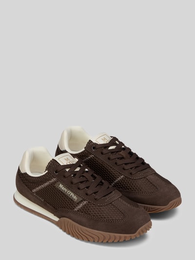 Produktfoto, Low Top Sneaker Modell 'Gustafina' von Marc O'Polo w dwukolorowy, zaokrąglony nosek buta, płaska podeszwa, z napisem z logo, wiązanie, materiał: mieszanka skóry i poliestru