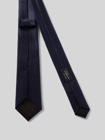 Produktfoto, dunkelblaue Krawatte mit Seiden-Anteil von s.Oliver BLACK LABEL, glatte Struktur, feine Webung, Herren Accessoire