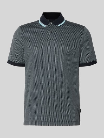 Produktfoto, Regular Fit Poloshirt mit Polokragen und kurzer Knopfleiste von bugatti, reine Baumwolle, feines Muster, Dunkelgrau, Label-Detail