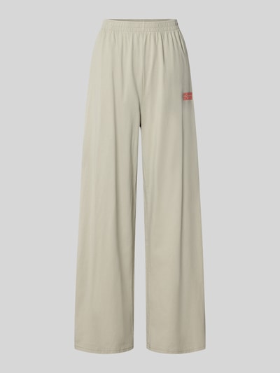 Produktfoto, Wide Fit Hose aus reiner Baumwolle Modell 'GIXY' von American Vintage in Beige mit elastischem Bund, sanfte Textur