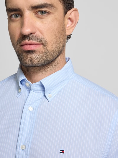 Tommy Hilfiger Regular Fit Freizeithemd aus reiner Baumwolle Hellblau 3