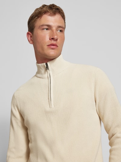 Blend Sweter z dzianiny z kołnierzem model ‘Codford’ Piaskowy 3