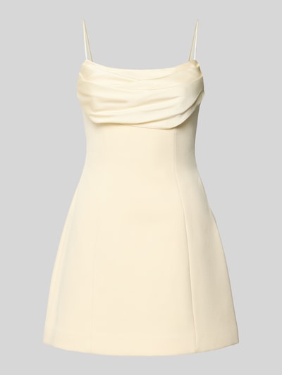 Produktfoto, Cocktailkleid mit Schal Modell 'Darcy Scarf' von Forever New, cremefarben, tailliert, Minikleid, glatte Stretch-Textur