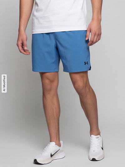 Under Armour Regular Fit Sportshorts mit Logo-Print Rauchblau 4