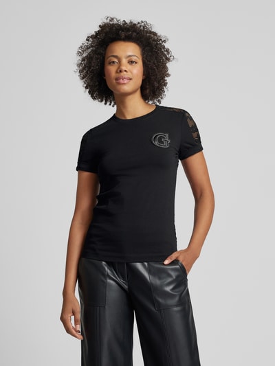 Guess T-Shirt mit Label-Badge Black 4