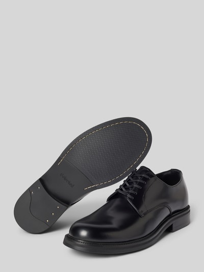 Produktfoto, schwarzer Schnürschuh mit glatter Oberfläche und robustem Absatz, Schnürschuhe aus echtem Rindsleder Modell 'BOBBY' von Selected, Herren Schnürschuhe