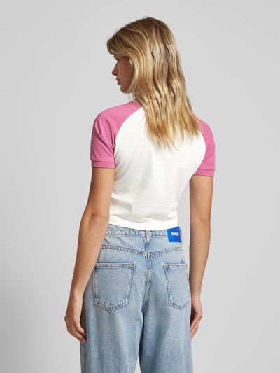 Hugo Blue Cropped T-Shirt mit Label-Motiv-Print Modell 'Dana' Pink 5