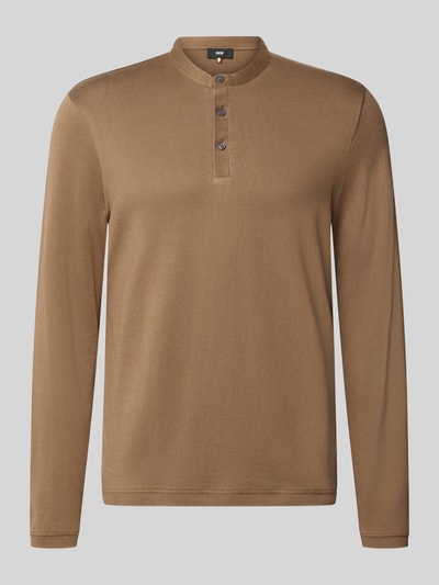 Produktfoto, Longsleeve mit Knopfleiste Modell 'BADO' von CINQUE in Braunton, reine Baumwolle, Slim Fit, Rundhalsausschnitt, glatte Textur.