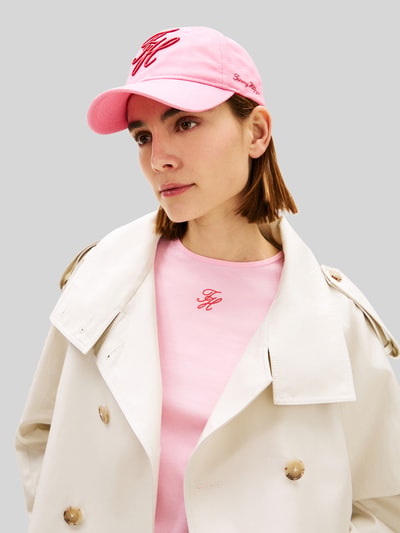 Tommy Hilfiger Czapka z daszkiem z wyhaftowanym logo Różowy 1