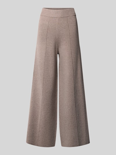 Produktfoto, Stoffhose mit Ziernähten von Christian Berg Woman, weite Passform, Viskose-Mix, elastischer Bund, angedeutete Gesäßtaschen, beige Farbe.