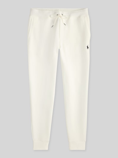 Produktfoto, Tapered Sweatshorts aus Baumwoll-Mix von Polo Ralph Lauren in Unifarbe mit Logo-Stitching, elastischem Bund und Eingrifftaschen.