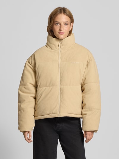 Review Kurtka pikowana o kroju regular fit z imitacji sztruksu Beżowy 4