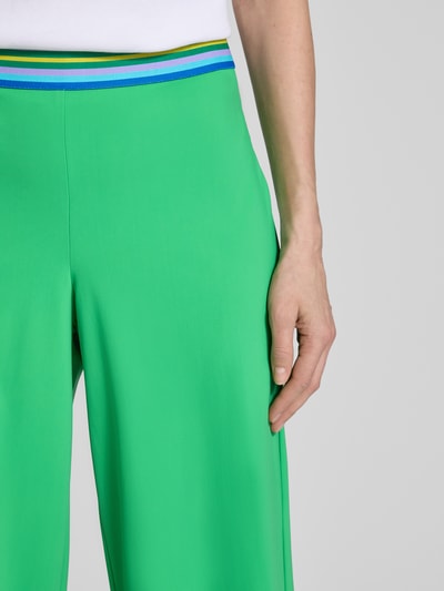 Raffaello Rossi Kuloty o kroju regular fit z przeszytym kantem model ‘SALLY’ Zielony 3