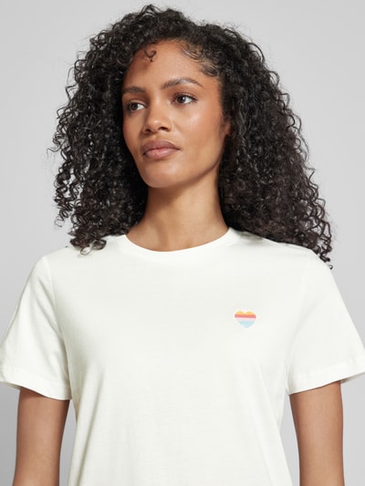 ICHI T-shirt z wyhaftowanym motywem model ‘CAMINO’ Złamany biały 3
