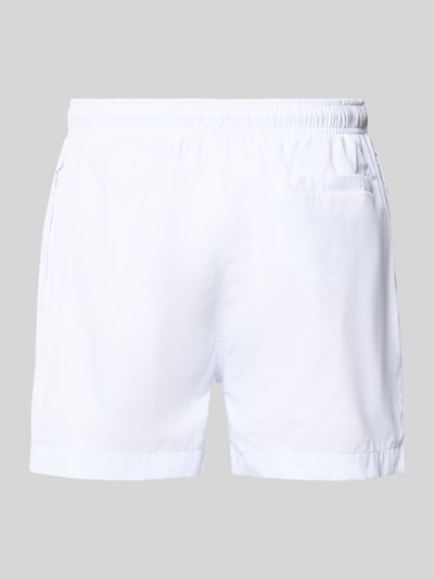 Produktfoto, Badehose mit elastischem Bund und Tunnelzug von MCNEAL für Herren aus weißem Baumwoll-Mix im Regular-Fit, glatte Struktur.