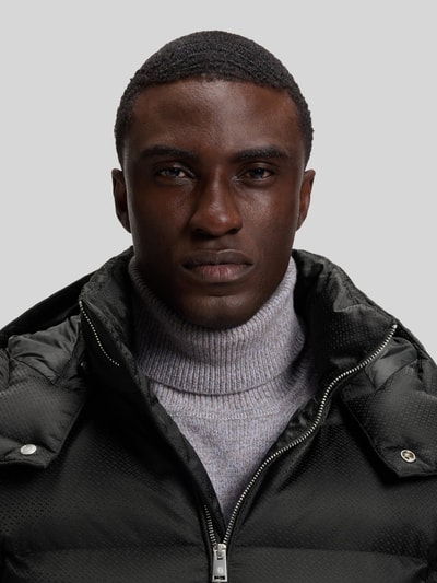 BOSS Regular Fit Daunenjacke mit abnehmbarer Kapuze Black 3